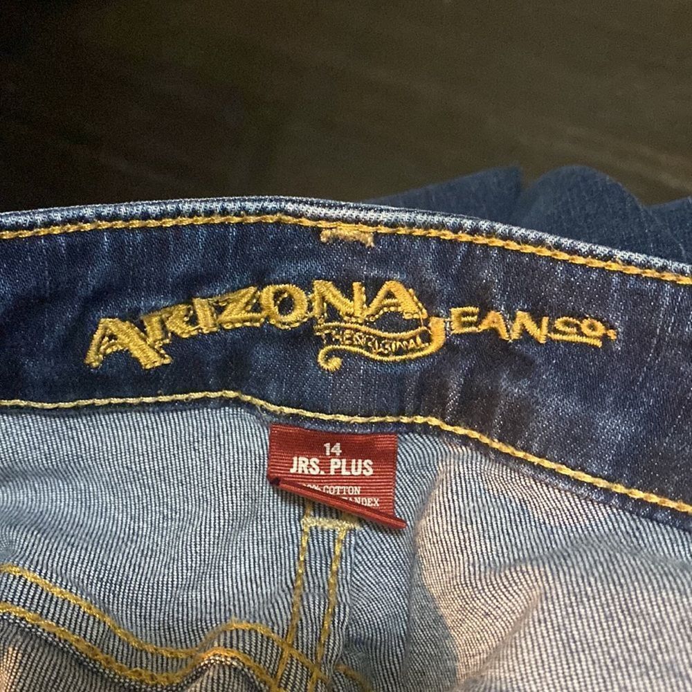 Arizona Jeans 👖 - Picture 4 of 4